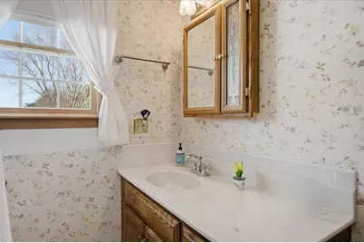 337 Exeter, Hampton Falls, NH 03844 - Photo 32