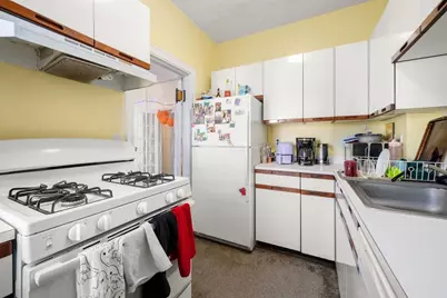 1263 Commonwealth Ave #4, Boston, MA 02134 - Photo 2