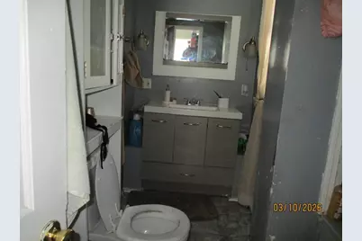 11 Crescent St, Lawrence, MA 01841 - Photo 16