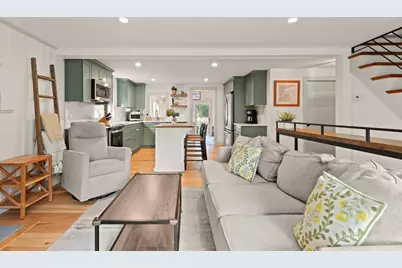 4 Pinewood Ave, Beverly, MA 01915 - Photo 10