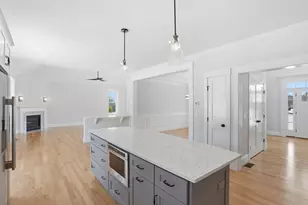 26 Bluebird Ln, Groton, MA 01450 - Photo 10