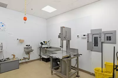 1399 Westfield St, West Springfield, MA 01089 - Photo 8