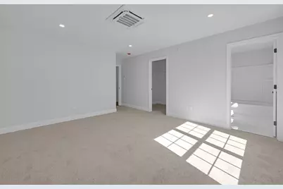 63 North Street #B, Worcester, MA 01605 - Photo 30