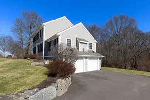 2681 Courtlyn Rd, Dighton, MA 02715 - Photo 4