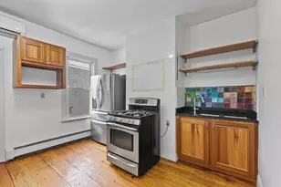 136 Coleridge St, Boston, MA 02128 - Photo 16