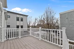 136 Coleridge St, Boston, MA 02128 - Photo 28