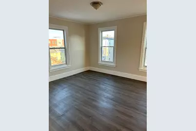 230 Pleasant St #2, Worcester, MA 01609 - Photo 2
