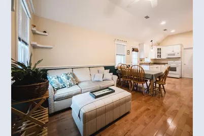 111 E. Foxboro, Sharon, MA 02067 - Photo 4