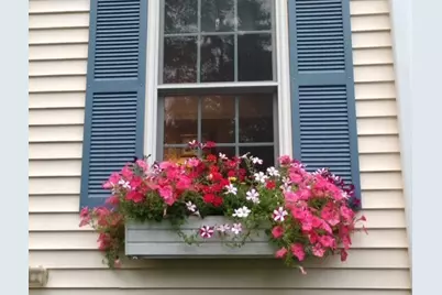 78 Milford St, Upton, MA 01568 - Photo 4