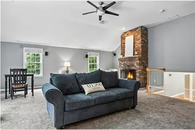 78 Milford St, Upton, MA 01568 - Photo 16