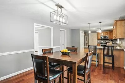 78 Milford St, Upton, MA 01568 - Photo 12