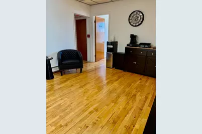 335 Central St #2L, Saugus, MA 01906 - Photo 2