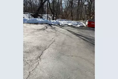 335 Central St #2R, Saugus, MA 01906 - Photo 10