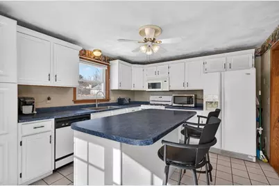 31 Rainbow Drive, Haverhill, MA 01835 - Photo 4