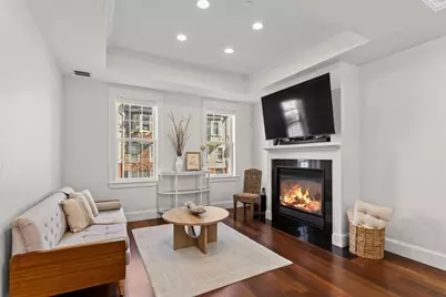 274 Bunker Hill Street, Boston, MA 02129 - Photo 10
