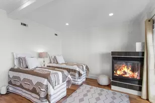 274 Bunker Hill St, Boston, MA 02129 - Photo 16