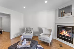 274 Bunker Hill St, Boston, MA 02129 - Photo 36