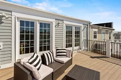 274 Bunker Hill Street, Boston, MA 02129 - Photo 32