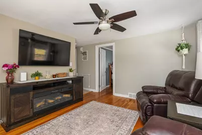 20 Woodcock Ave, Haverhill, MA 01832 - Photo 6