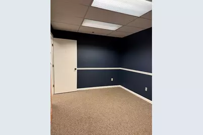 7 Wilkens Drive #2, Plainville, MA 02762 - Photo 2