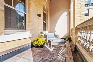 60 W Glen Rd, Brookline, MA 02445 - Photo 20