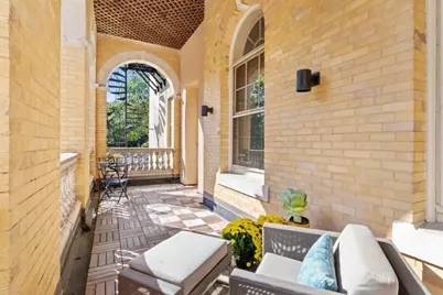 60 W Glen Rd #101, Brookline, MA 02445 - Photo 18