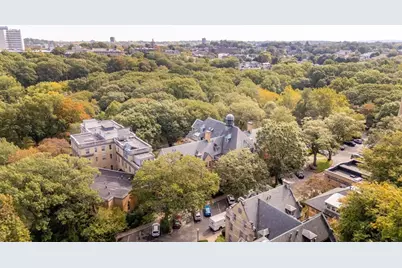 60 W Glen Rd #101, Brookline, MA 02445 - Photo 36