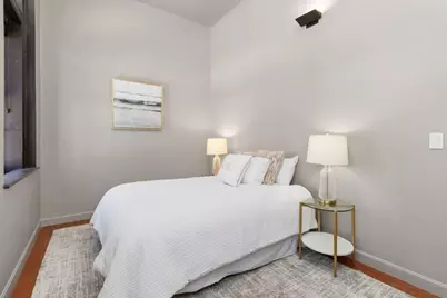 60 W Glen Rd #101, Brookline, MA 02445 - Photo 6