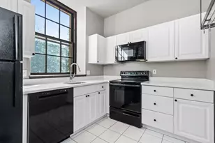 60 W Glen Rd, Brookline, MA 02445 - Photo 10