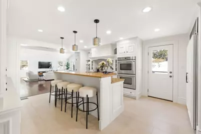 25 Washburn Ave, Wellesley, MA 02481 - Photo 6