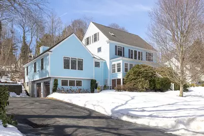 25 Washburn Ave, Wellesley, MA 02481 - Photo 2