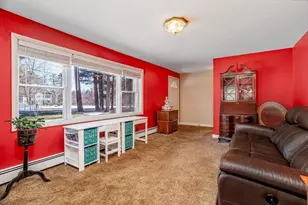 113 Parker Rd, Lancaster, MA 01523 - Photo 14