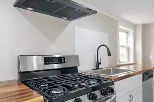 28 Newton Ct, Weymouth, MA 02191 - Photo 10