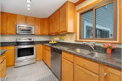 51 Staffordshire Ln #51, Concord, MA 01742 - Photo 8