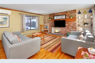 51 Staffordshire Ln #51, Concord, MA 01742 - Photo 2