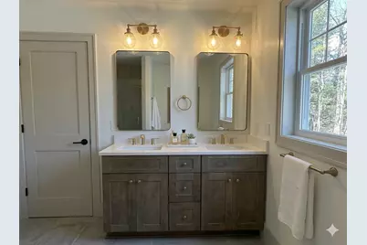 104 Page, Bedford, MA 01730 - Photo 12