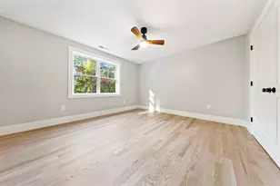 110 Wilson Rd, Bedford, MA 01730 - Photo 20