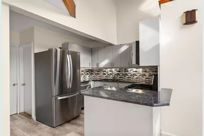 108 Clay Street, Cambridge, MA 02140 - Photo 6