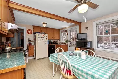 38 Barbara Rd, Newton, MA 02465 - Photo 6