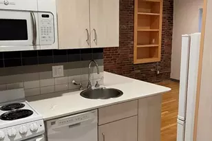 144 Bowdoin St, Boston, MA 02108 - Photo 2