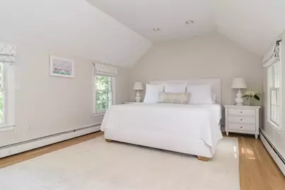 31 Martin Rd, Wellesley, MA 02481 - Photo 14