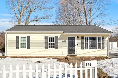 174 River Rd, Lowell, MA 01852 - Photo 2