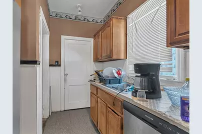 77 Highland Ter, Brockton, MA 02301 - Photo 4
