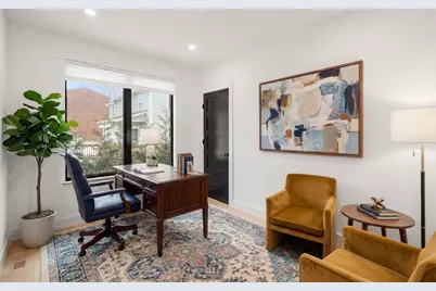 1242-1244 Beacon St #1242, Newton, MA 02468 - Photo 12