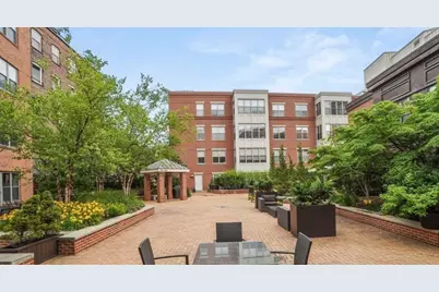 35 Fay St #215, Boston, MA 02118 - Photo 12