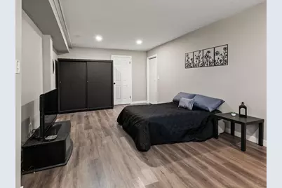 256 S Main St, Hopedale, MA 01747 - Photo 32