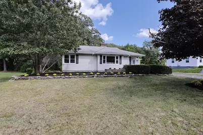 256 S Main St, Hopedale, MA 01747 - Photo 2