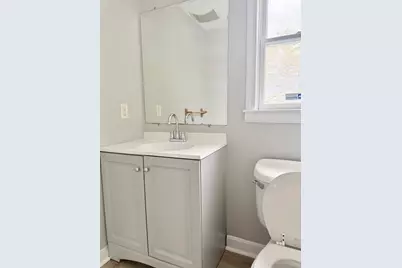 424 Central St, Leominster, MA 01453 - Photo 16