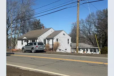 424 Central St, Leominster, MA 01453 - Photo 4