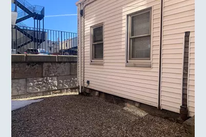 8 Avon Pl, Boston, MA 02129 - Photo 22